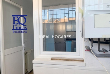 Vivienda-Casa Adosada-VENTA ADOSADO EN URBANIZACIÓN PRIVADA. B 6