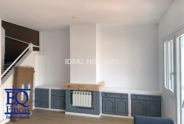 Vivienda-Casa Adosada-VENTA ADOSADO EN URBANIZACIÓN PRIVADA. B 16