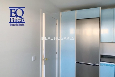 Vivienda-Casa Adosada-VENTA ADOSADO EN URBANIZACIÓN PRIVADA. B 23