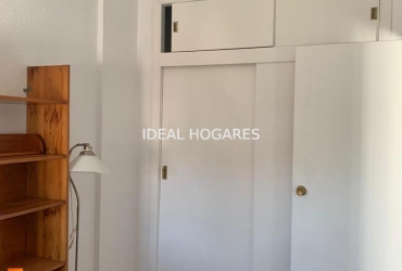 Vivienda-Casa Adosada-VENTA ADOSADO EN URBANIZACIÓN PRIVADA. B 25