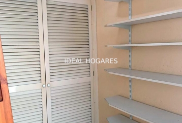 Vivienda-Casa Adosada-VENTA ADOSADO EN URBANIZACIÓN PRIVADA. B 30