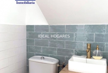 Vivienda-Casa Adosada-VENTA ADOSADO EN URBANIZACIÓN PRIVADA. B 32