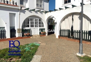 Vivienda-Casa Adosada-VENTA ADOSADO EN URBANIZACIÓN PRIVADA. B 34