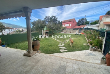 Vivienda-Casa-ESPECTACULAR CHALET CON JARDÍN Y PISCINA 3