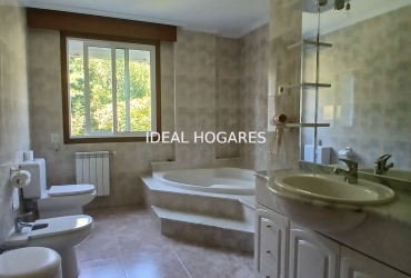 Vivienda-Casa-CHALET CON TERRENO Y GRAN POTENCIAL EN E 17