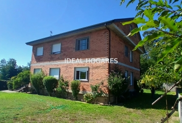 Vivienda-Casa-CHALET CON TERRENO Y GRAN POTENCIAL EN ENTORNO NATURAL