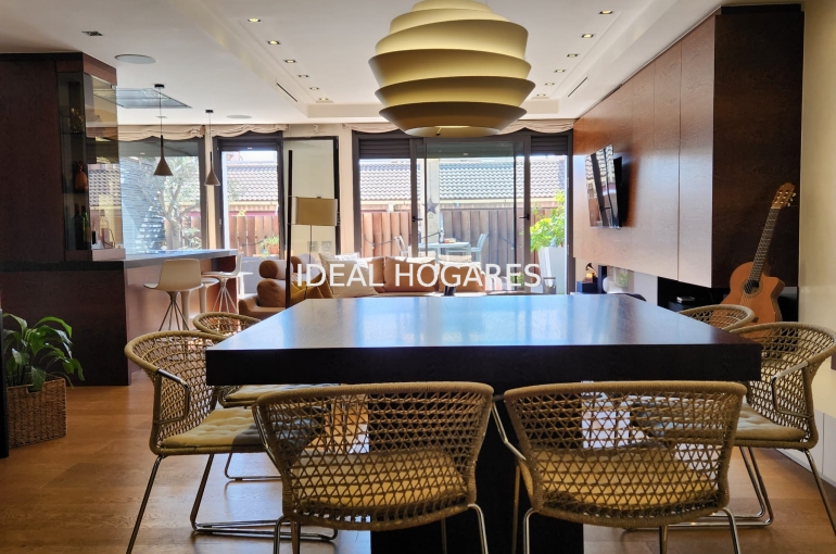 Vivienda-Atico-ATICO DE DISEÑO EN MARIANO CUBI 43