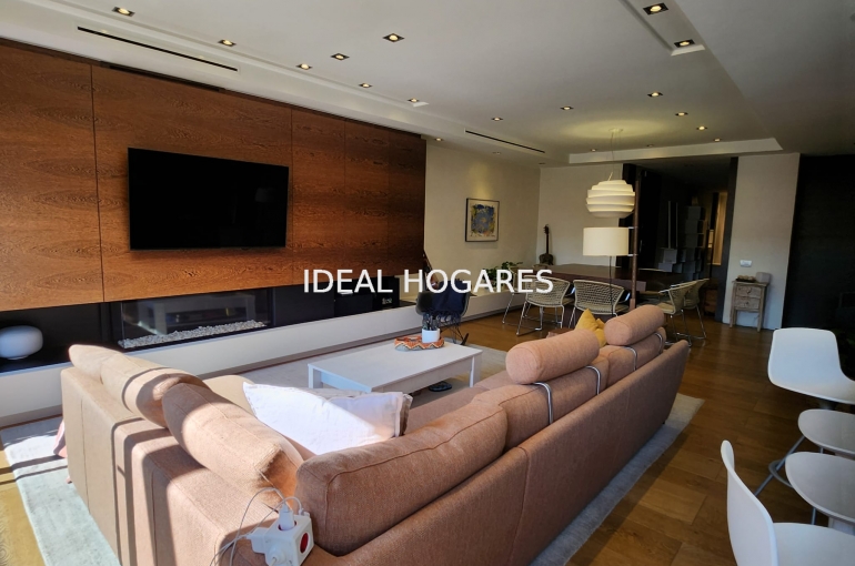 Vivienda-Atico-ATICO DE DISEÑO EN MARIANO CUBI 74