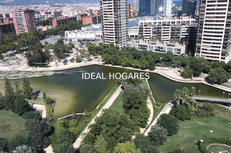 Local comercial-Local comercial-**"OPORTUNIDAD ÚNICA: ELEGANTE PELUQUERÍ 1