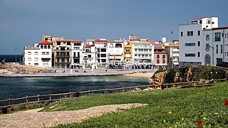 Vivienda-Apartamento-VIVE A 100 METROS DEL MAR EN LA ESCALA:  4