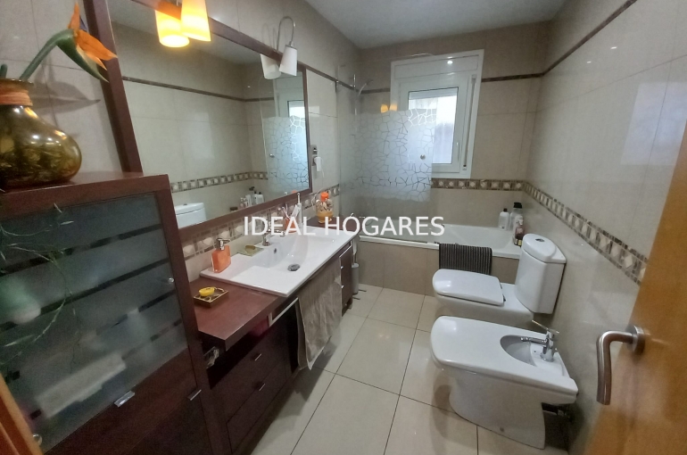 Vivienda-Casa-Casa en ALELLA 13