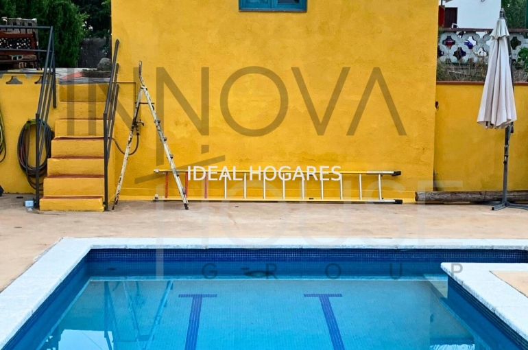 Vivienda-Casa-Casa con Piscina en Tordera 3