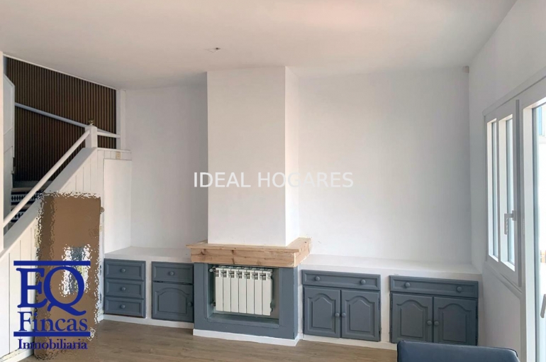 Vivienda-Casa Adosada-VENTA ADOSADO EN URBANIZACIÓN PRIVADA. B 16