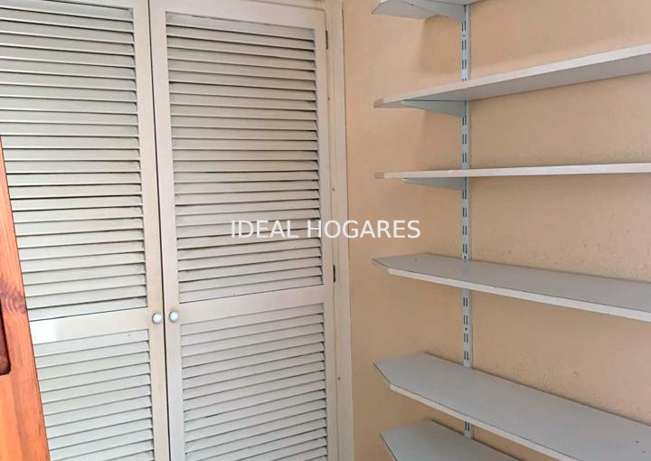 Vivienda-Casa Adosada-VENTA ADOSADO EN URBANIZACIÓN PRIVADA. B 30