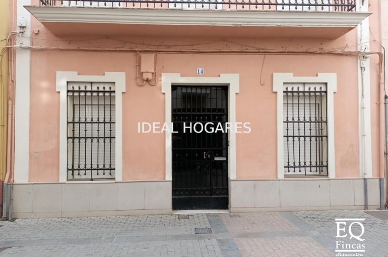 Vivienda-Casa-VENTA CASA PLANTA BAJA (LUX). HUELVA CEN 34