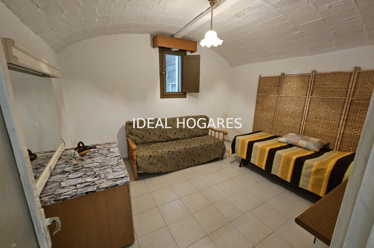 Vivienda-Casa Adosada-INVERSIÓN DE ALTO RENDIMIENTO EN EL CORA 32