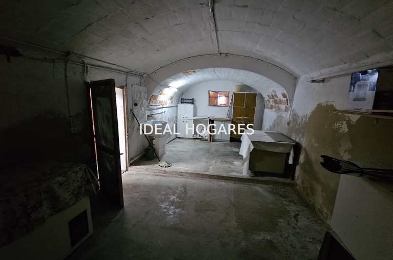 Vivienda-Casa Adosada-INVERSIÓN DE ALTO RENDIMIENTO EN EL CORA 49