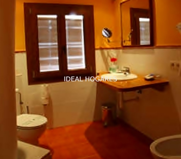 Negocio-Hotel-**HOTEL FOR SALE IN SANT HILARI SACALM ( 3