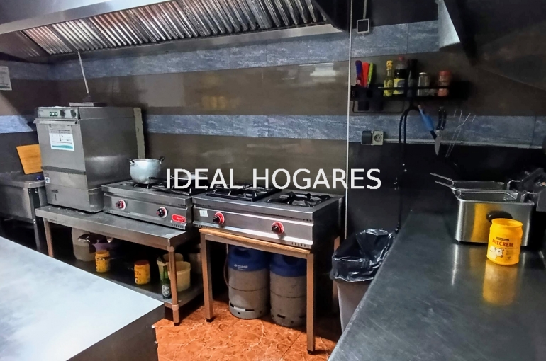 Negocio-Restaurante-TRASPASO BAR RESTAURANTE con Licencia C3 6