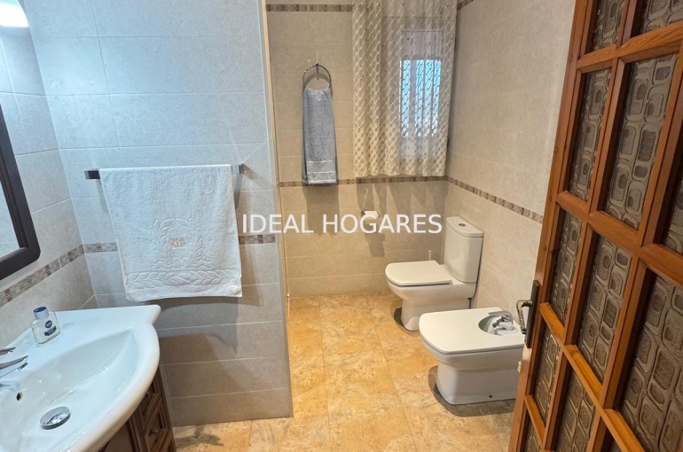 Vivienda-Casa-CHALET 6 HABITACIONES DUPLEX-TORTOSA JES 23