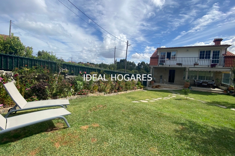 Vivienda-Casa-ESPECTACULAR CHALET CON JARDÍN Y PISCINA 25