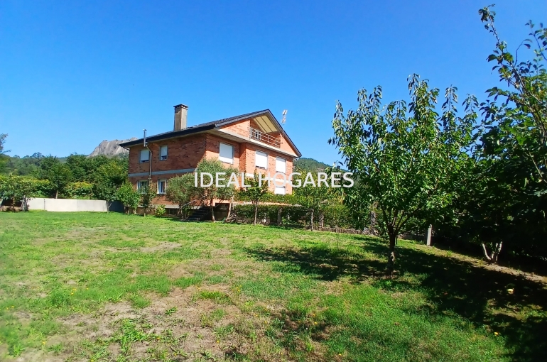 Vivienda-Casa-CHALET CON TERRENO Y GRAN POTENCIAL EN E 23