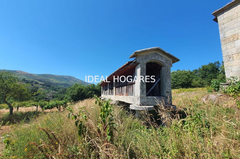 Vivienda-Casa-PROPIEDAD DESTACADA EN AS NEVES, PONTEVE 8