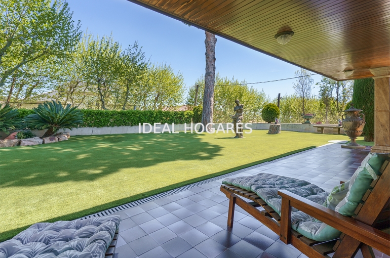 Vivienda-Casa-VILLA DE ESTILO INGLÉS EN TIANA, DONDE E 13